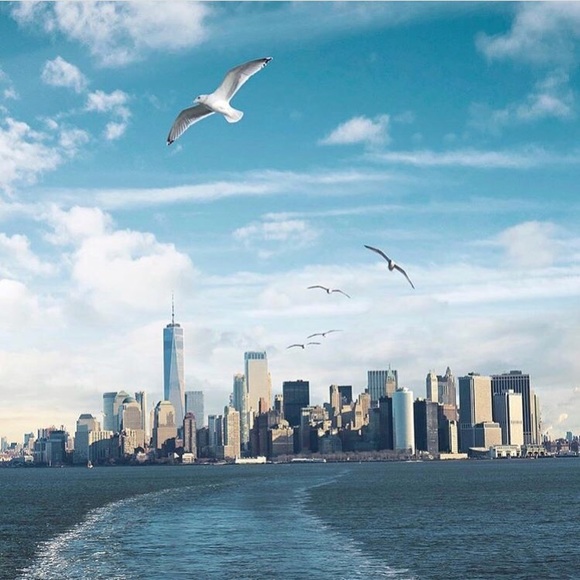 ✨Meet your Posher, Jay C!✨ - Picture 2 of 6